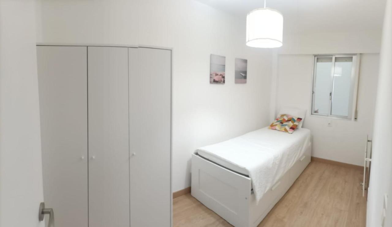 Precioso apartamento en primera linea de playa Vilagarcía de Arousa Exterior foto